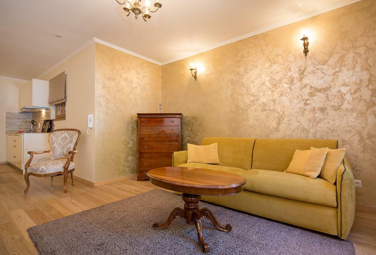 Valdibora Sea View Residence Rovinj Exteriör bild