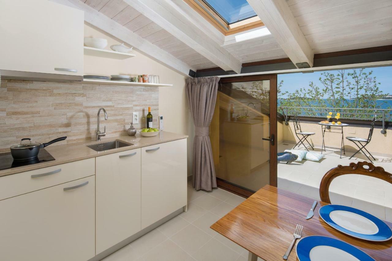 Valdibora Sea View Residence Rovinj Exteriör bild